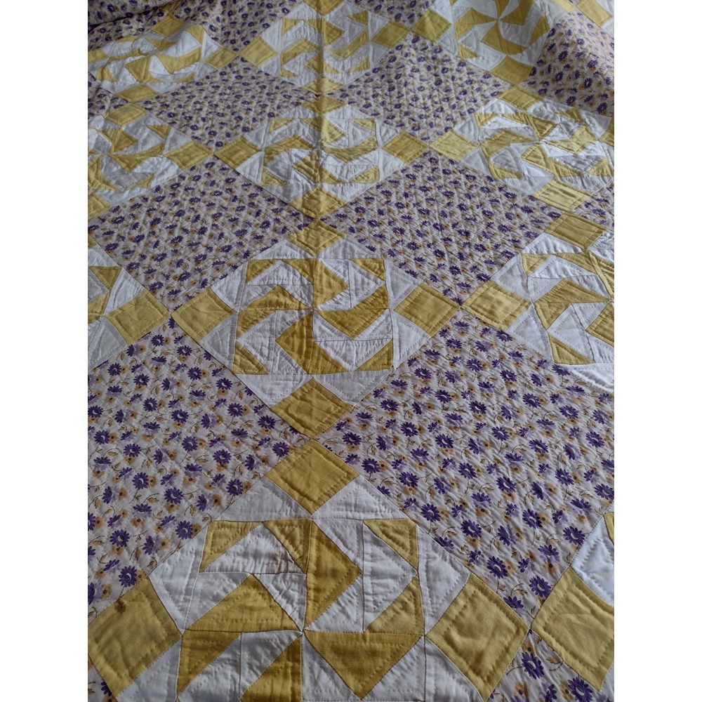 Vtg 30s WINDMILL QUILT Purple Yellow Floral Calico Scalloped Border Hand Quilted - Picture 2 of 10
